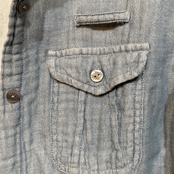 2/$40 M Petite Woolrich Chambray Pockets Epaulettes Button Shirt Lt Blue Medium - Picture 5 of 10